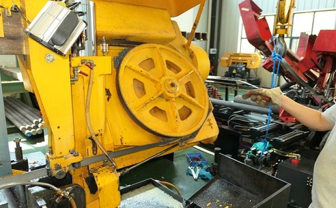 兴文金属带锯床的日常使用和保养注意事项！