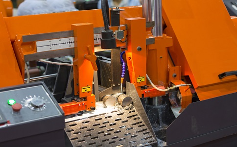 兴文龙门带锯床具备哪些优点？